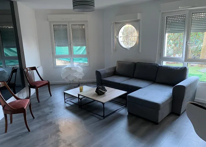Charmant Appartement Avec La Terrasse
